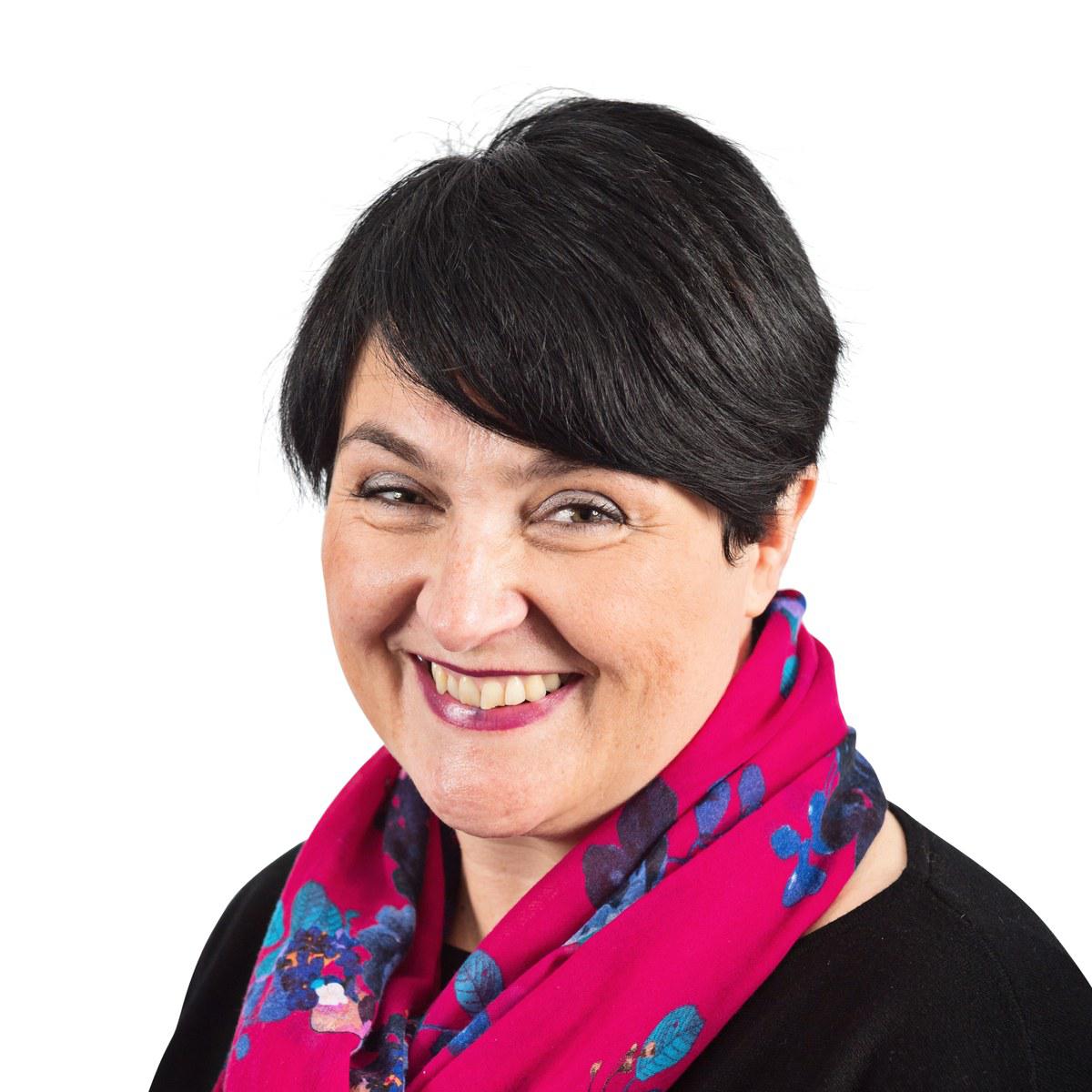 Catherine Bowen, Head of Decarbonisation & Future Mobility at BVRLA, speaking at Powered Up 2027